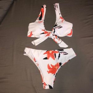 Romwe White Floral Bikini Set M